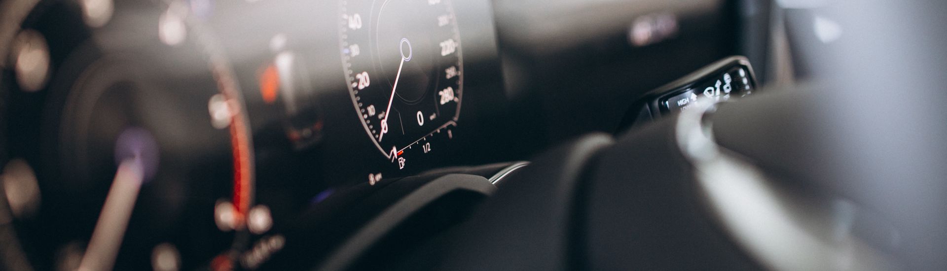 Hier geht es zu unseren aktuellen Fahrzeugangeboten